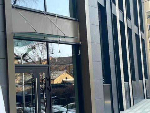 комерційна за адресою Антоновича вул. (Горького), 74