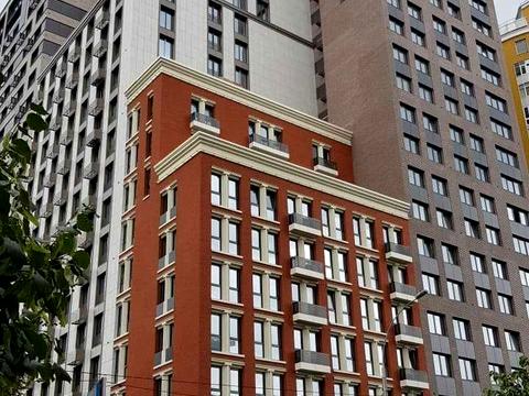 комерційна за адресою Антоновича вул. (Горького), 74