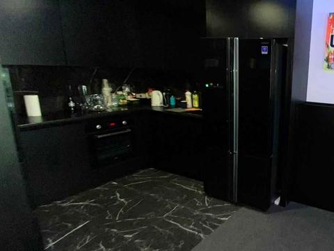 комерційна за адресою Антоновича вул. (Горького), 74