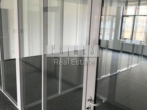 комерційна за адресою Михайла Бойчука вул. (Кіквідзе), 44а