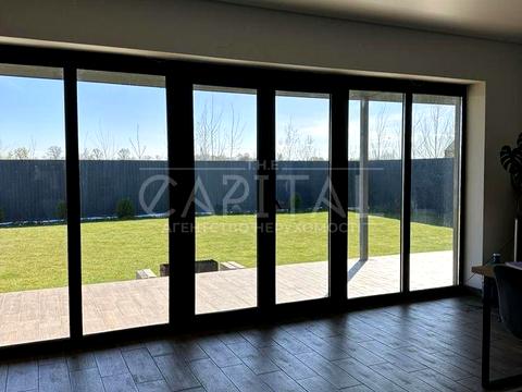 будинок за адресою пер. Луговий