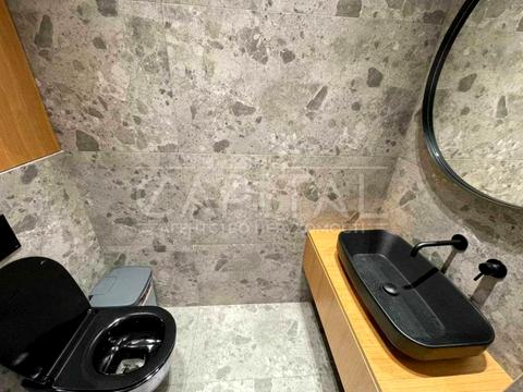 комерційна за адресою Антоновича вул. (Горького), 44