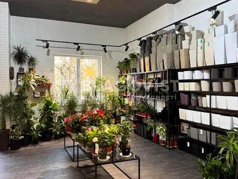 комерційна за адресою Генерала Шаповала вул. (Механізаторів), 20