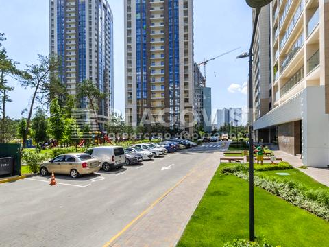 квартира по адресу Князя Романа Мстиславича ул. (Генерала Жмаченка), 28-А