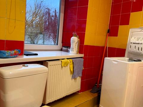 будинок за адресою Свободи