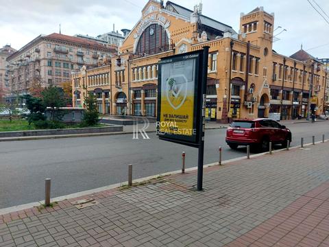 комерційна за адресою Велика Васильківська вул. (Червоноармійська), 1-3/2