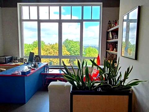 коммерческая по адресу Михаила Грушевского ул., 9Б