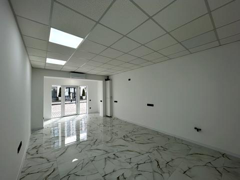 комерційна за адресою Гетьмана Мазепи вул., 164, к9