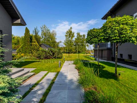 дом по адресу Ивана Кудри ул.