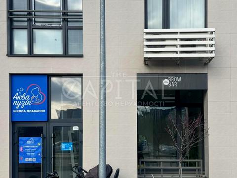 комерційна за адресою Дніпровська набережна вул., 18-Б