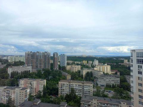 комерційна за адресою Київ, Михайла Максимовича вул. (Онуфрія Трутенка), 3-Г