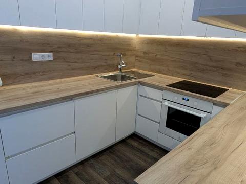 квартира по адресу Рабочая ул., 166-Д