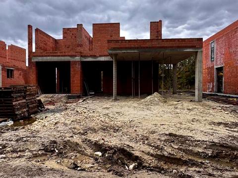 будинок за адресою Підлісна