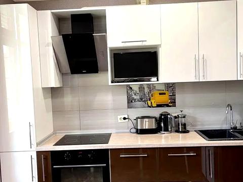 квартира за адресою Авіаконструктора Ігоря Сікорського вул. (Танкова), 4-Д