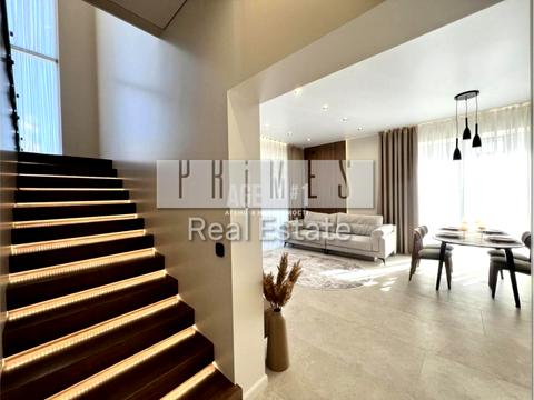 будинок за адресою Соборна вул. ()