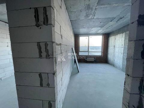 комерційна за адресою Дніпровська набережна вул., 72