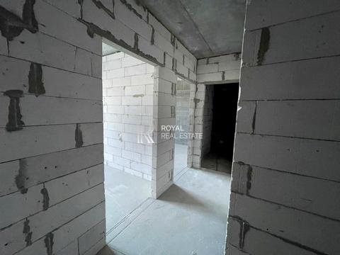 комерційна за адресою Дніпровська набережна вул., 72