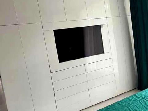 будинок за адресою Хутірська вул.