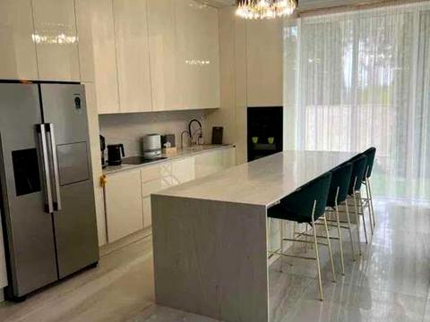 будинок за адресою Хутірська вул.