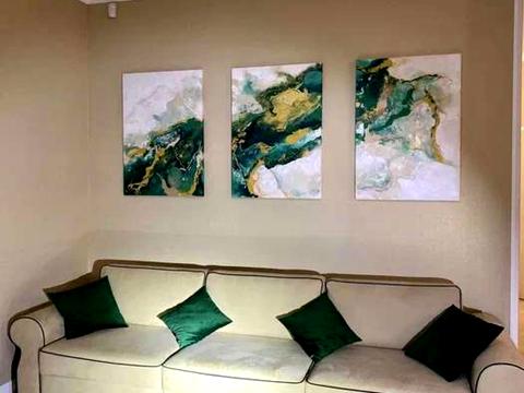 будинок за адресою Хутірська вул.