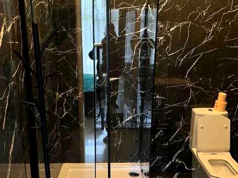 будинок за адресою Хутірська вул.