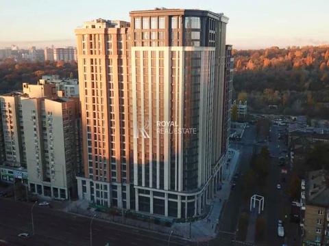 комерційна за адресою Антоновича вул. (Горького), 118/9