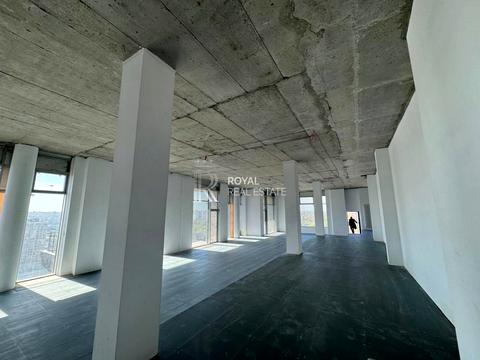 комерційна за адресою Антоновича вул. (Горького), 118/9