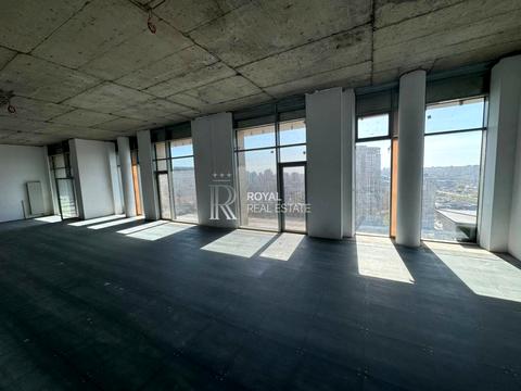 комерційна за адресою Антоновича вул. (Горького), 118/9