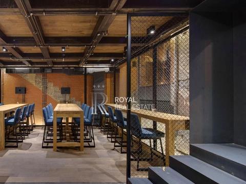 комерційна за адресою Хрещатик вул., 10