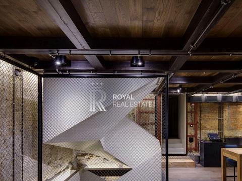 комерційна за адресою Хрещатик вул., 10