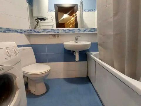 квартира по адресу Славы бульв., 8