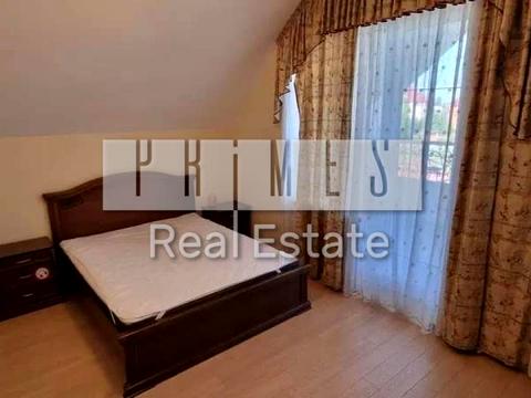 будинок за адресою Квітнева вул.