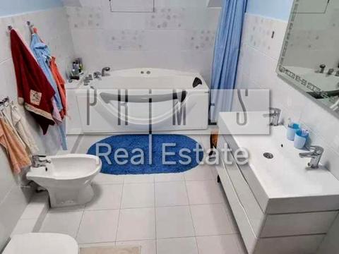 будинок за адресою Квітнева вул.