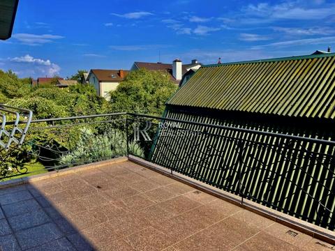 будинок за адресою 126-та Садова вул.