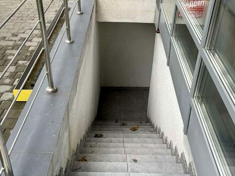 коммерческая по адресу Вышгородская ул., 45-Г