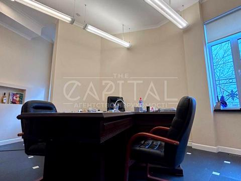 коммерческая по адресу Олеговская ул., 43