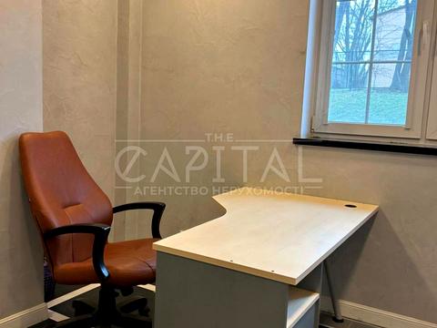 коммерческая по адресу Олеговская ул., 43