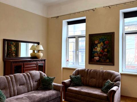 квартира за адресою Турецька вул., 1