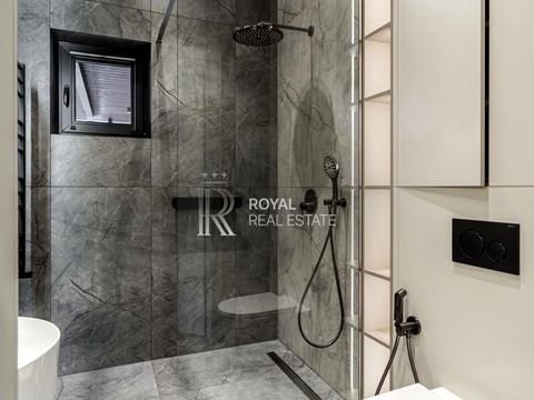 будинок за адресою Тепла, 2