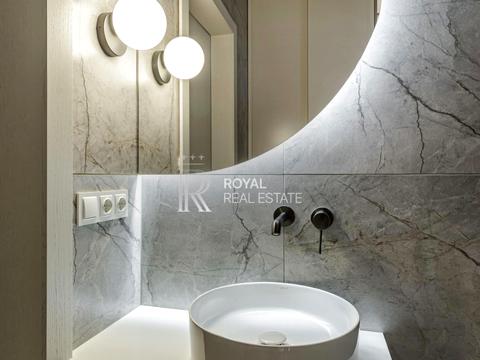 будинок за адресою Тепла, 2