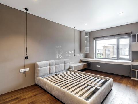 будинок за адресою Тепла, 2