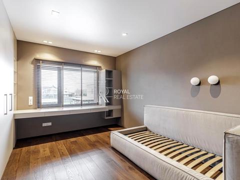 будинок за адресою Тепла, 2