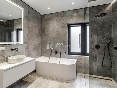 будинок за адресою Тепла, 2