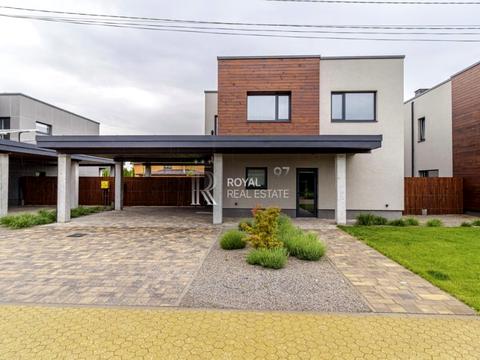 будинок за адресою Тепла, 2