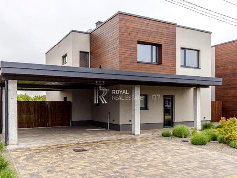 будинок за адресою Тепла, 2