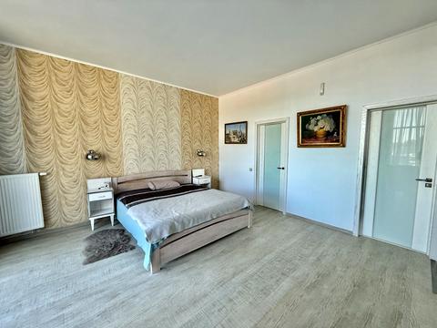 квартира за адресою В'ячеслава Чорновола просп. (), 16б