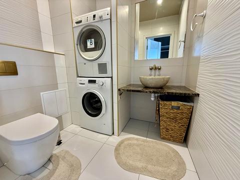 квартира за адресою В'ячеслава Чорновола просп. (), 16б