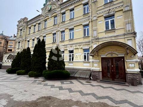 коммерческая по адресу Константиновская ул., 32