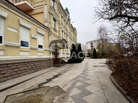 коммерческая по адресу Константиновская ул., 32