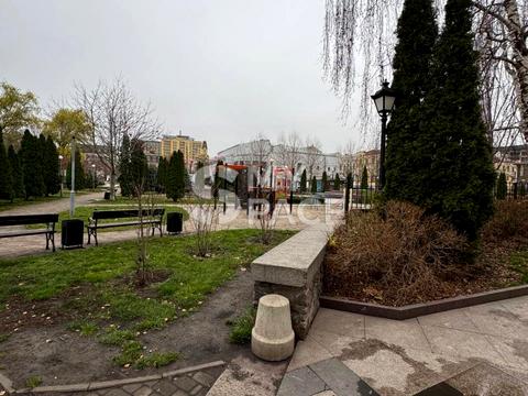 коммерческая по адресу Константиновская ул., 32